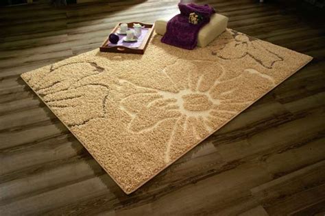 Wkomponuj wysokiej jakości dywany do środka swojego lokum!