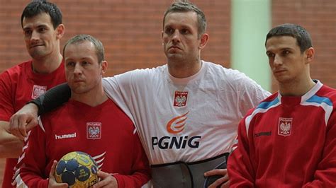 Duńska drużyna ciągle ma nadzieję na zgarnięcie mistrzowskiego pucharu na Euro 2020! Gracze trenera Hjulmanda Kaspera zasłużyli na awans do półfinału po tym jak zwyciężyli czeską narodową drużynę.