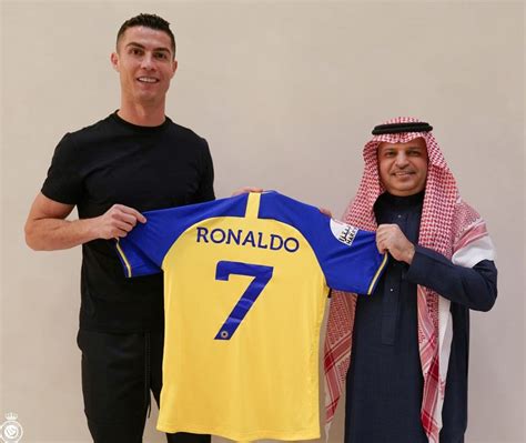 Niesamowity transfer do Arabii Saudyjskiej - Ronaldo zarobi mnóstwo pieniędzy!