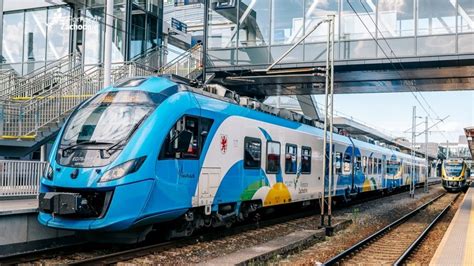 Pociąg hybrydowy na trasie Szczecin-Kołobrzeg - kiedy dokładnie wyjedzie w swój pierwszy kurs?